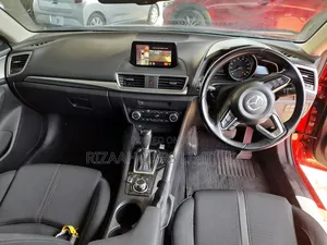 Mazda Axela 2018 Red