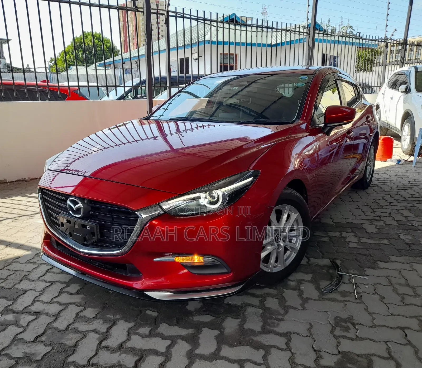 Mazda Axela 2018 Red