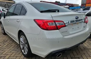 Subaru Legacy 2.5i Limited AWD 2018 Off white