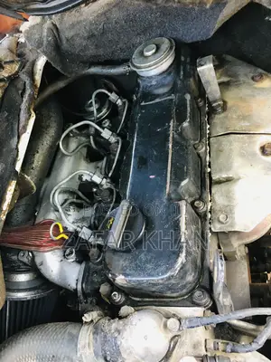 New Nissan Caravan (Urvan) 1987 Blue