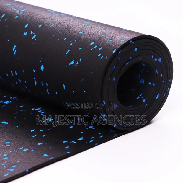 Premium Blue Spotted Rubber Rolls 8mm - main view