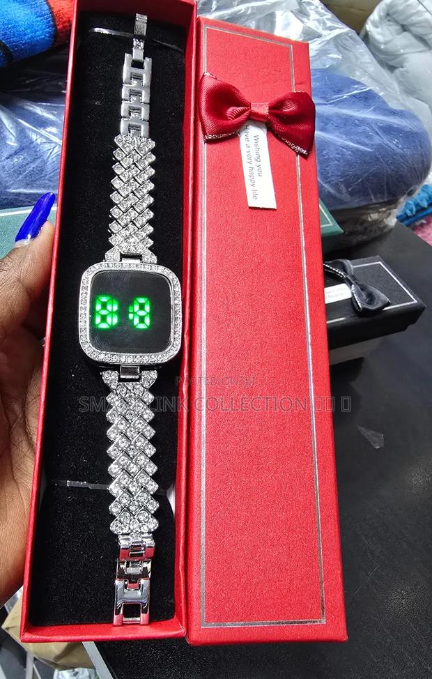 Ladies Watch - main view