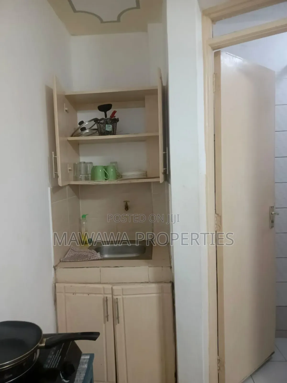 Furnished Studio Apartment in South B for rent