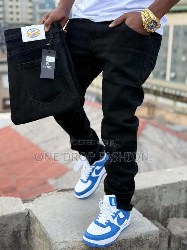 Pureblack/Grey Jeans