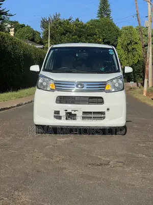 Daihatsu Move 2019 Off white