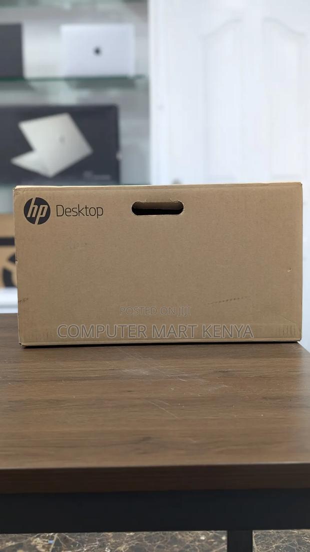 New Desktop Computer HP 8GB Intel Core i5 SSD 512GB - main view