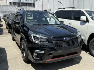 Subaru Forester Premium AWD 2019 Black