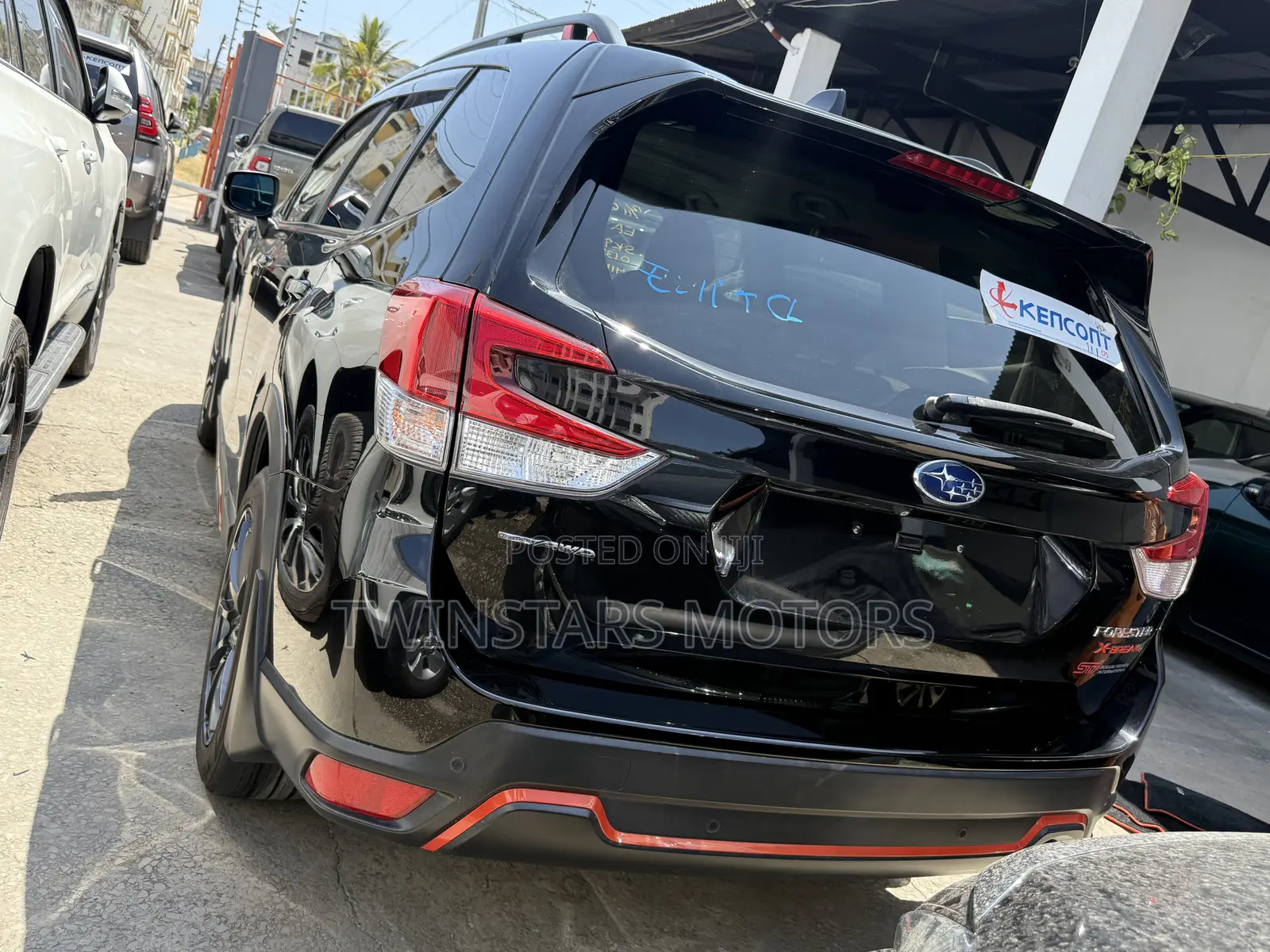 Subaru Forester Premium AWD 2019 Black