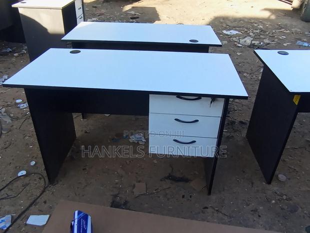Customized Office Desk - thumbnail 2