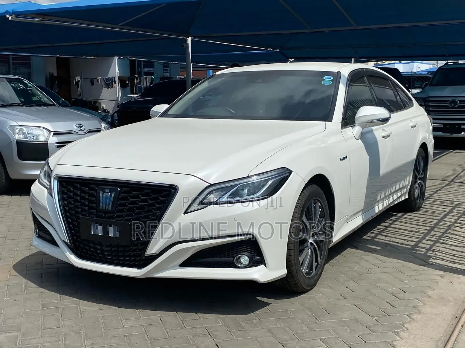 Toyota Crown 2019 Pearl