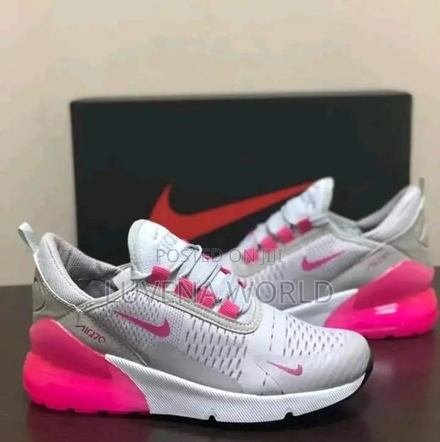 Gray Airmax 270 - main view
