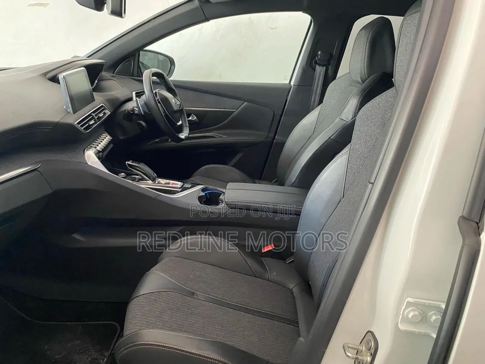 Peugeot 3008 2018 Off white