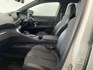 Peugeot 3008 2018 Off white