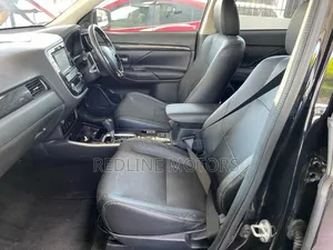 Mitsubishi Outlander 2018 Black
