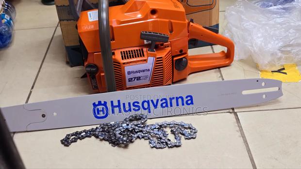 Husqvarna Powersaw 272xp /Commercial Chainsaw