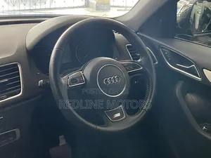 Audi Q3 2018 Black