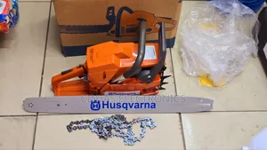 Chainsaw 272xp/Powersaw
