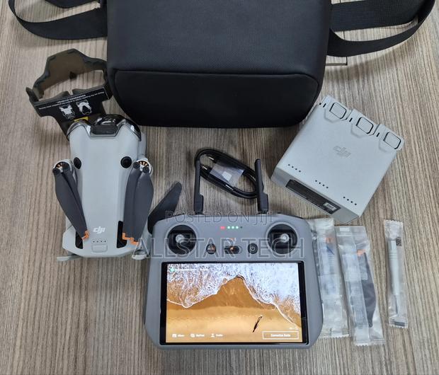 Dji Mini 4 Pro Drone With Rc 2 Controller Charging Hub