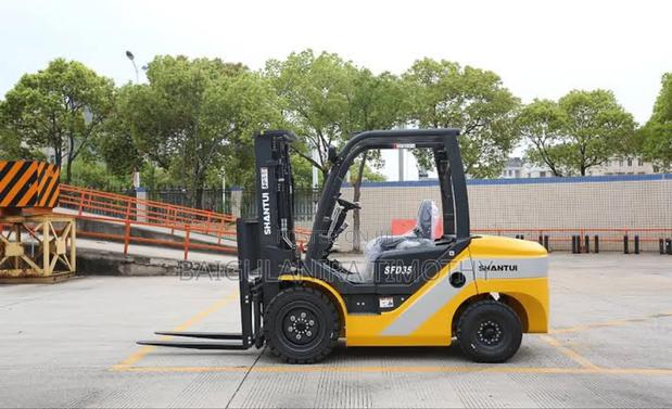 Shantui Forklift - main view
