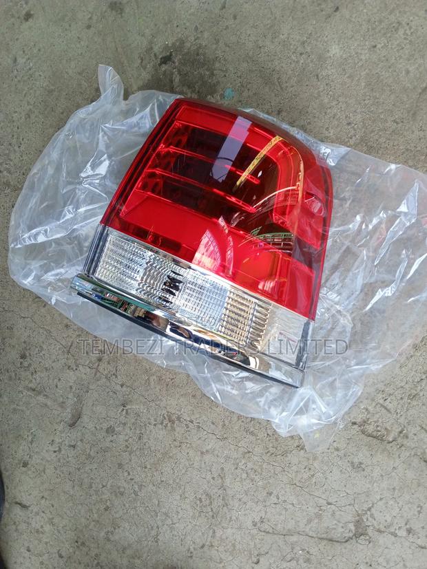 Tail Body Lamp Toyota Landcruiser V8