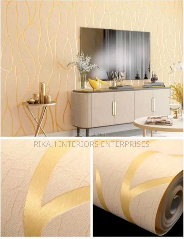 Cream Damask Wallpapers - main view