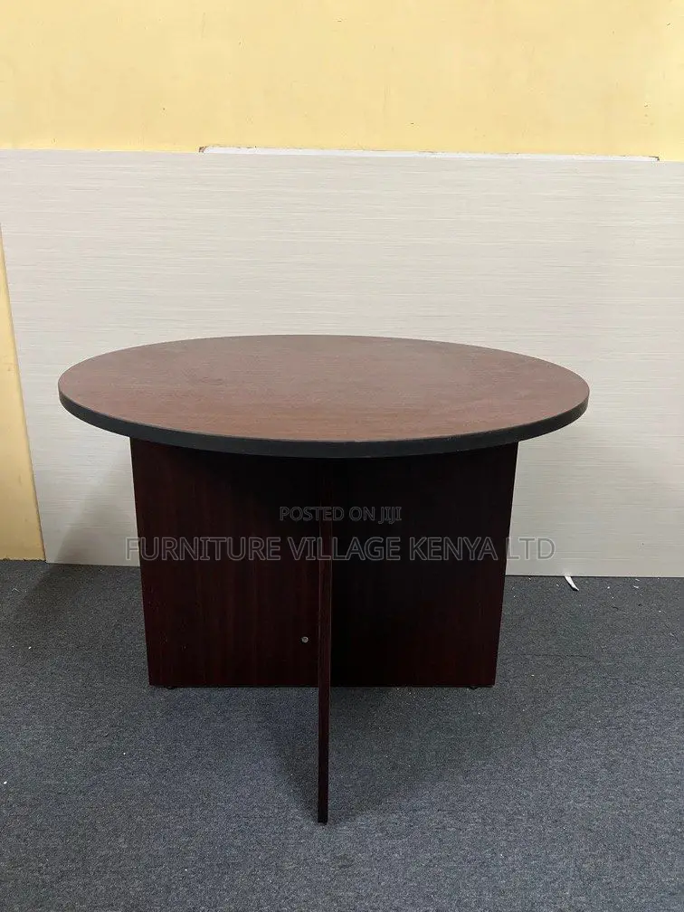 Boardroom Tables; Round Office Conference Table in Brown