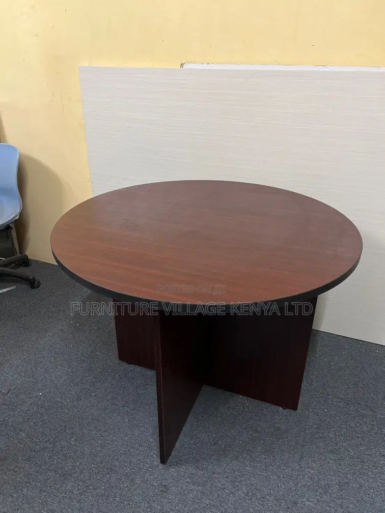 Boardroom Tables; Round Office Conference Table in Brown