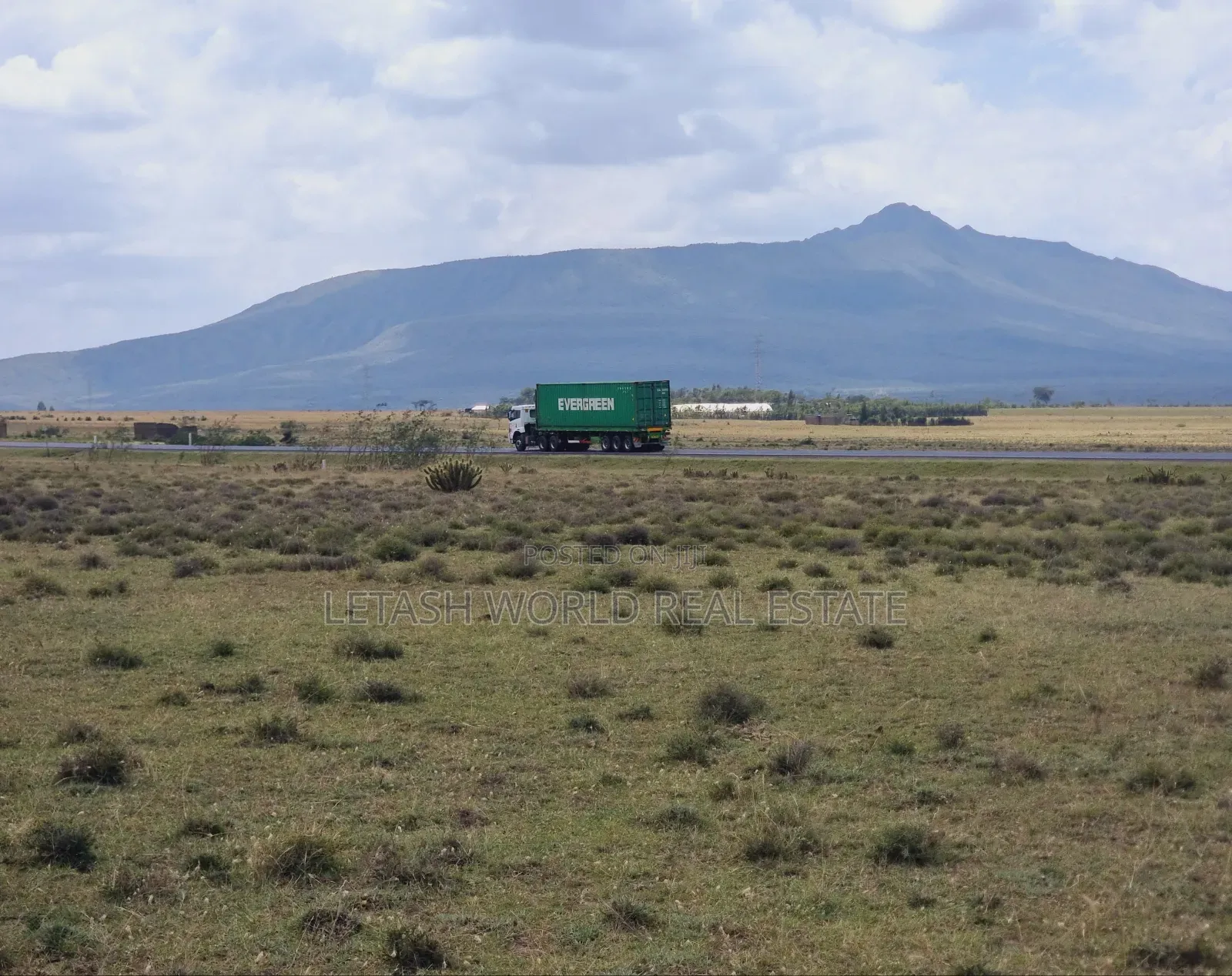 Prime Land Touching Tarmac,3acres
