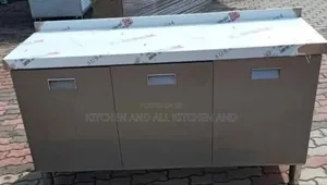 Kitchen Cabinet With Backsplash Worktop