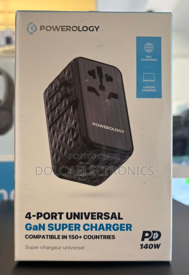 Powerology Universal Adapter 140W Type C Port / X2 USB a 15W - main view