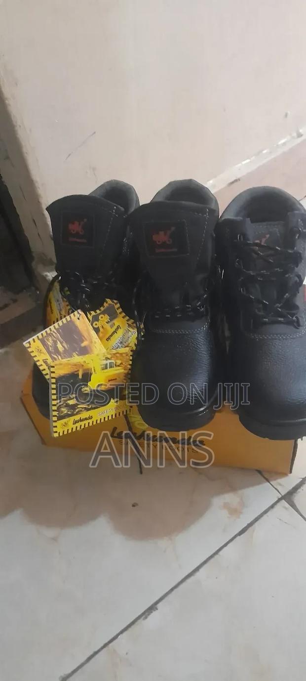 Safety Boots All Sizes - main view