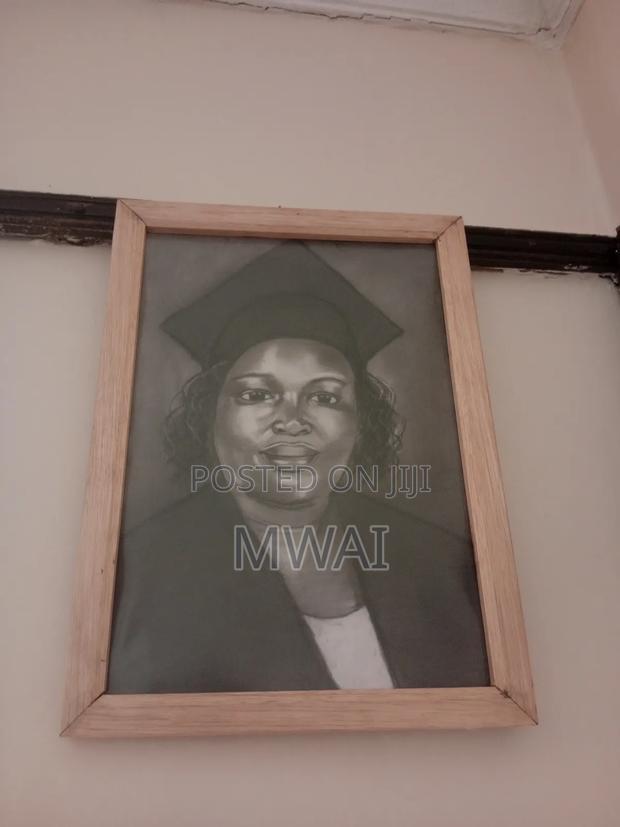 Beautiful Charcoal Portraits - thumbnail 2