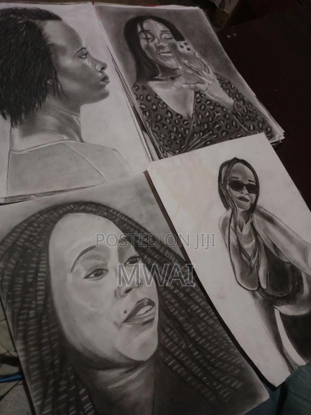 Beautiful Charcoal Portraits - thumbnail 8