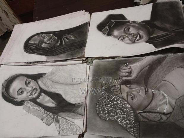 Beautiful Charcoal Portraits - thumbnail 9