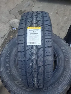 265/65r17 Dunlop Grandtrek a/T 5 Brand New