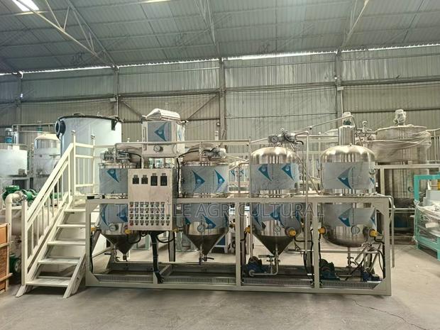 Large Scale Palm Oil Milling Edible Oil Refining Machine