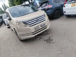 Honda Stepwgn 2012 Brown