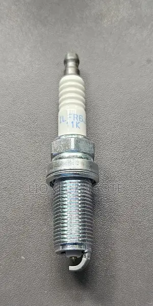 Honda NGK 4458 Ilfr6j- Laser Iridium Spark Plug