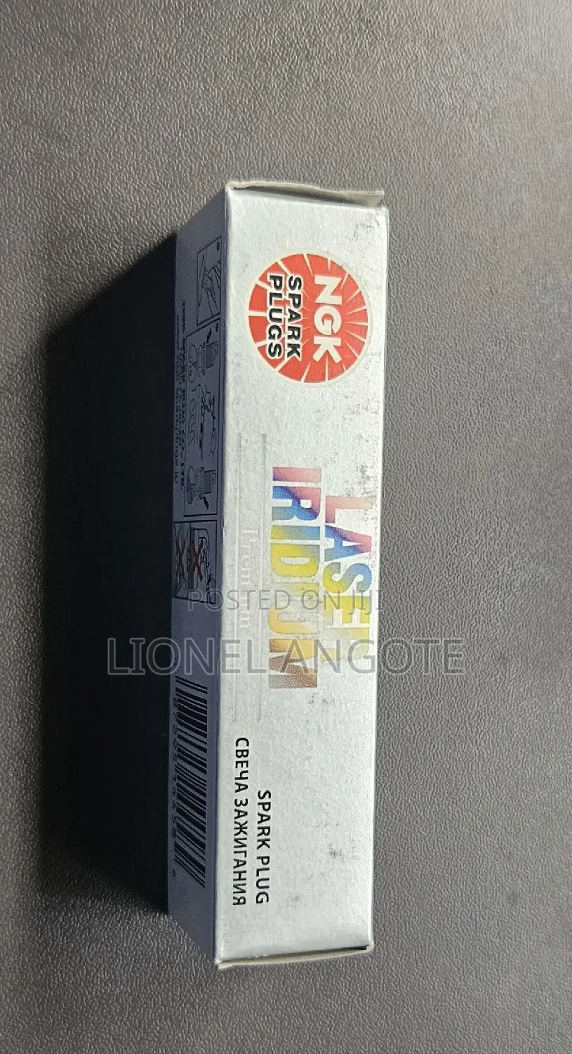 Honda NGK 4458 Ilfr6j- Laser Iridium Spark Plug