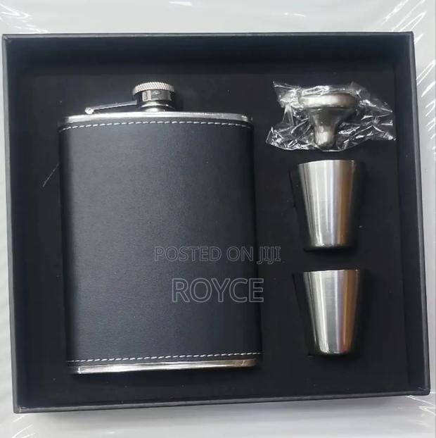 Whiskey Hip Flask Gift Set - thumbnail 3