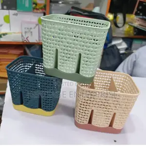 Spoon Holder, Segmented Holder