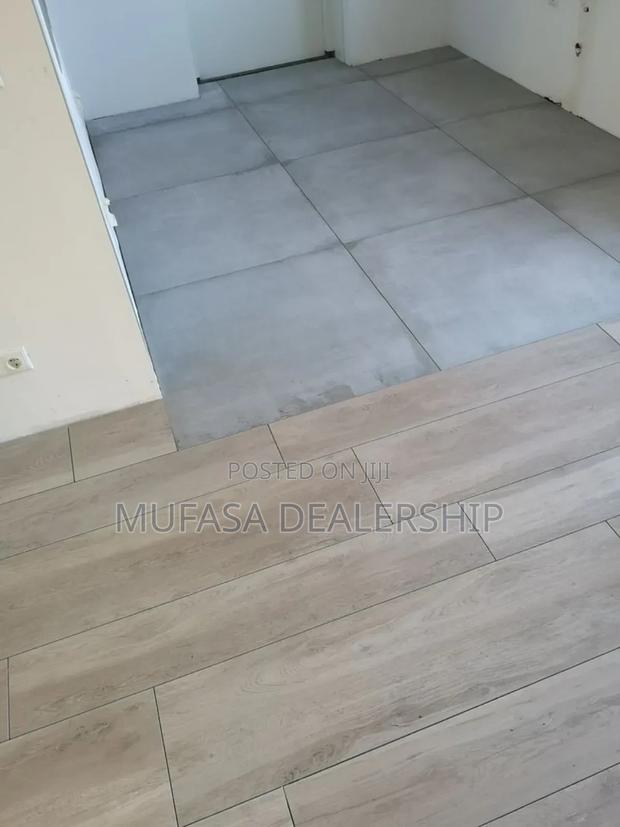 #1 Modern SPC Flooring - main view