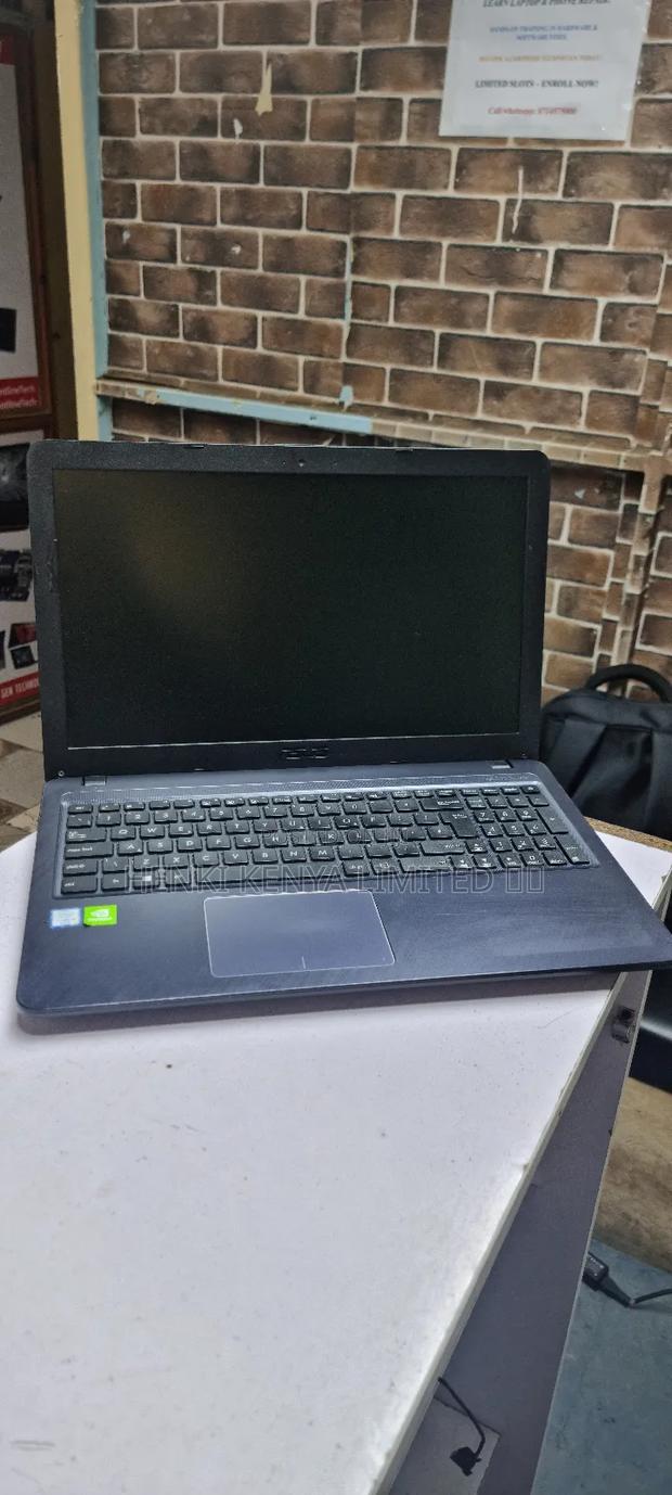 Laptop Asus X54C 8GB Intel Core I5 SSD 128GB - main view