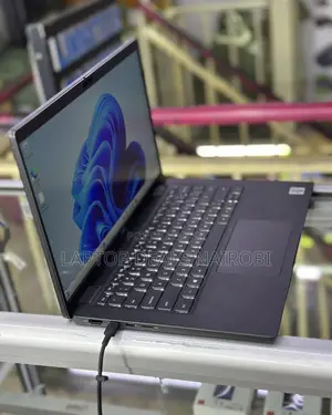 Laptop Dell Latitude 7410 8GB Intel Core I7 SSD 256GB