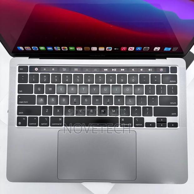 Laptop Apple MacBook 2020 16GB Intel Core I7 SSD 512GB - thumbnail 3