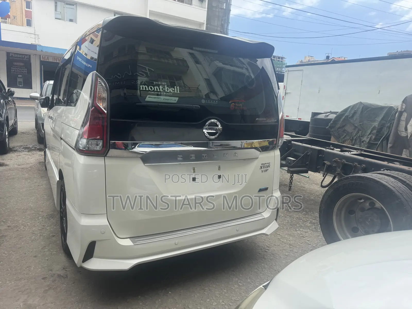 Nissan Serena 2019 White