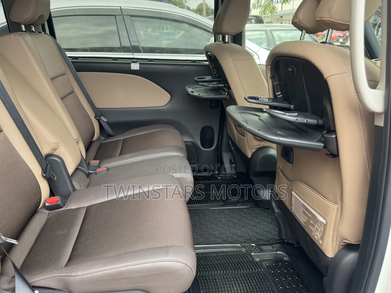 Nissan Serena 2019 White