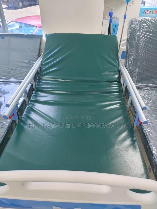 Non-Segmented Hospital Mattress - thumbnail 3