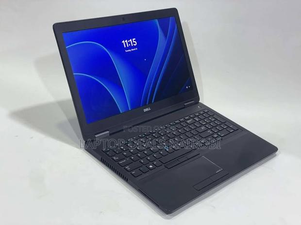 Laptop Dell Precision 5570 8GB Intel Core I5 SSD 256GB - thumbnail 3