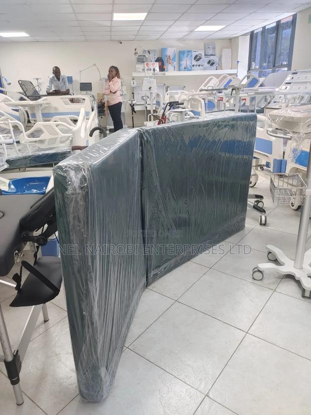 Hospital Mattress - Single Segmented - thumbnail 2